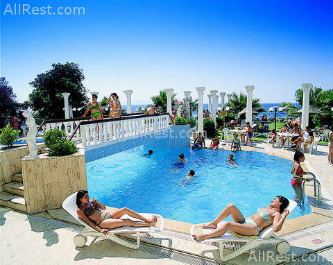 Macellan Hotel 3